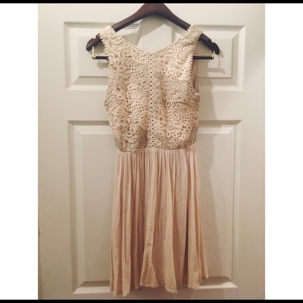 Francesca Cream White/Gold Lace Mini Dress